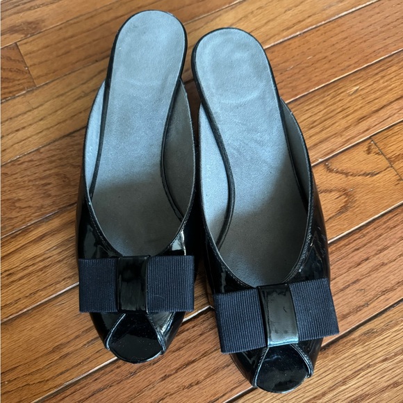 Stuart Weitzman Patent Leather Bow
Accents Mules - Picture 3 of 5